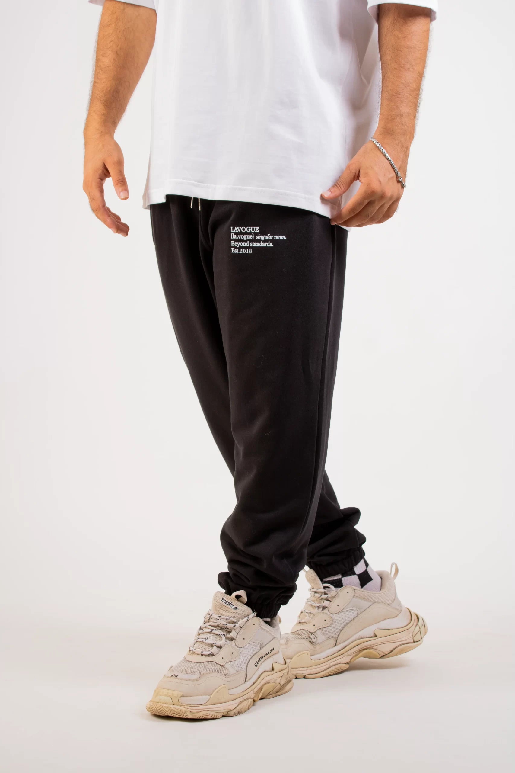 RELAXED FIT UNISEX JOGGERS