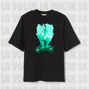 001 VS 011  T-Shirt