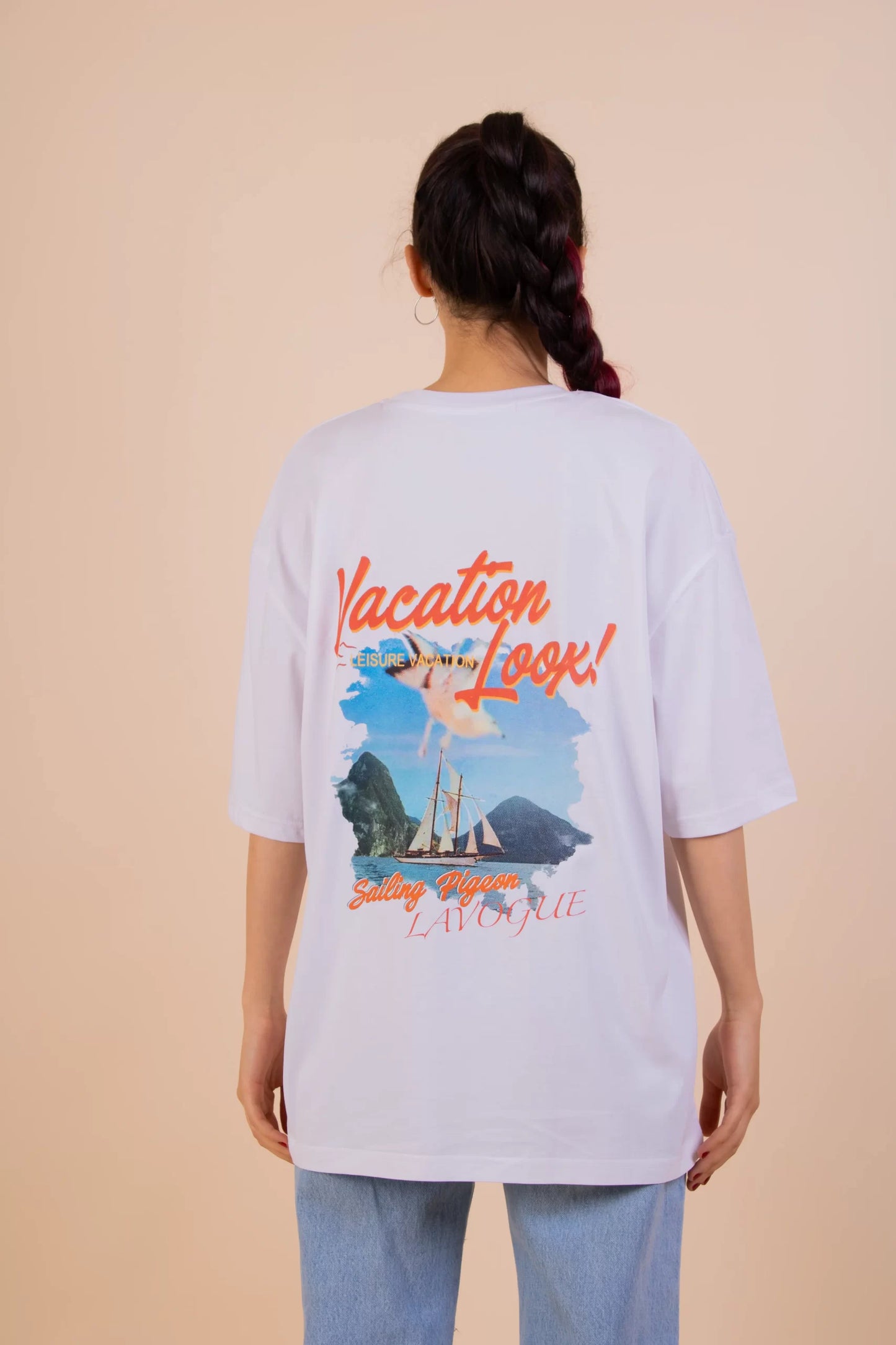 VACATION LOOK OVERSIZED TEE