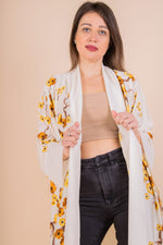 Load image into Gallery viewer, Buttercup Kimono
