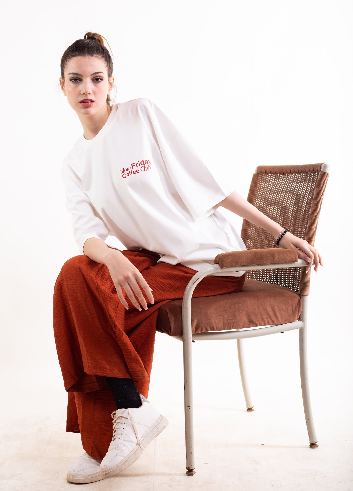 SLOW FRIDAY COFFEE CLUB OVERSIZED TEE